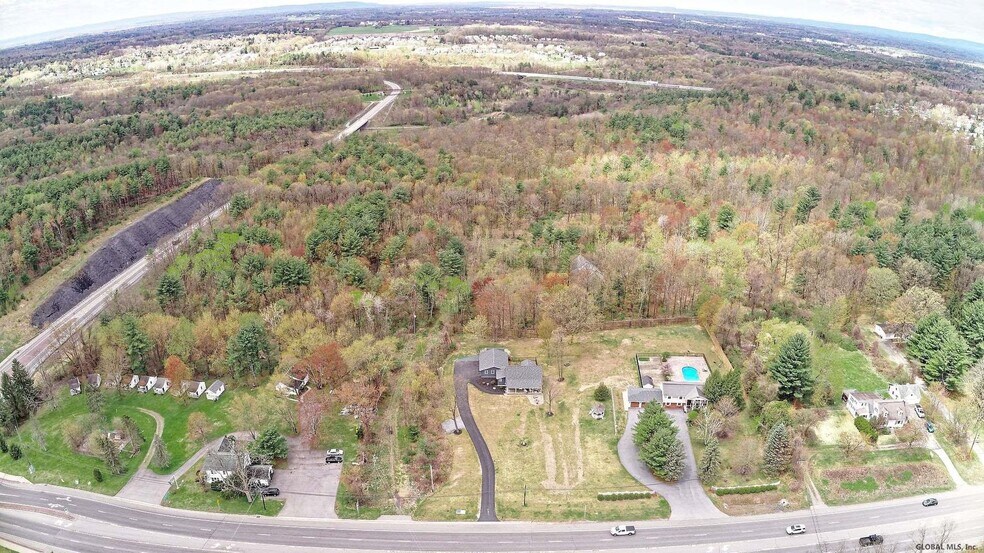 2354 Route 9, Malta, NY for sale - Building Photo - Image 1 of 9