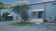 916-920 Cavalier Blvd, Chesapeake VA - Warehouse
