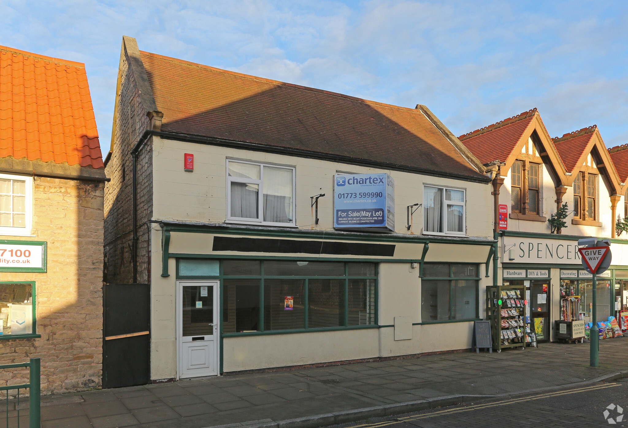 4-4A High St, Mansfield for sale Primary Photo- Image 1 of 1