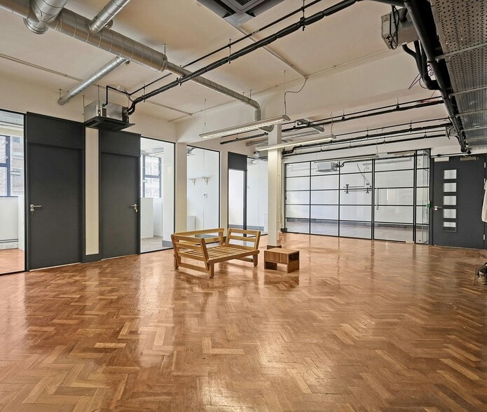 41-47 Old St, London for lease - Building Photo - Image 2 of 7