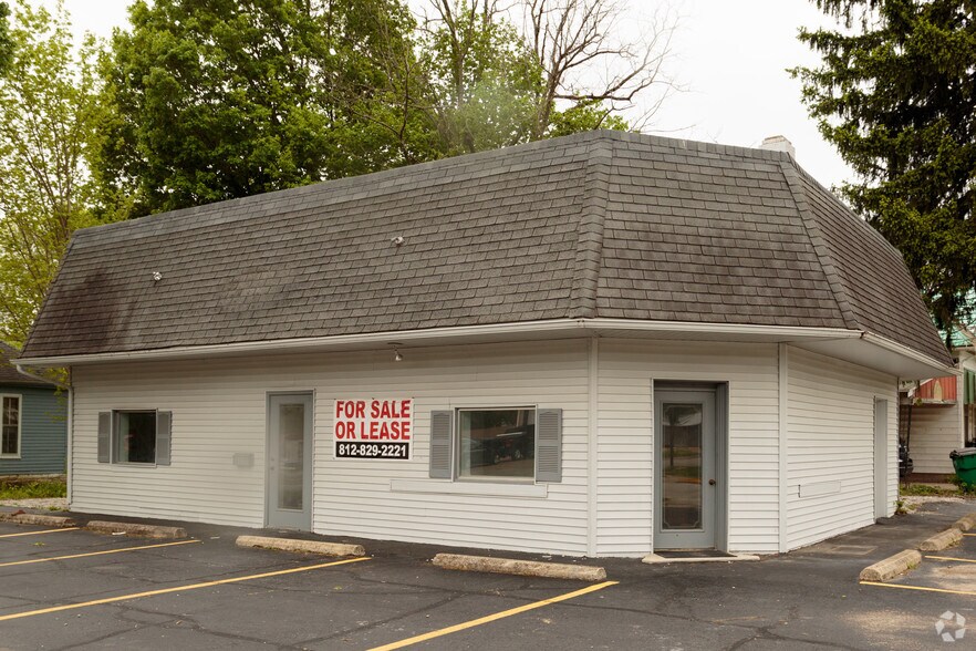 202 S Main St, Cloverdale, IN for sale - Primary Photo - Image 1 of 1