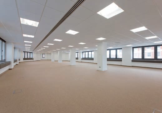 Fairfield Ave, Staines for sale - Interior Photo - Image 3 of 5