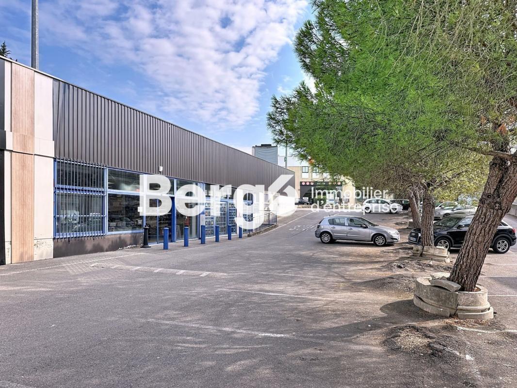 Retail in Grasse for lease Building Photo- Image 1 of 7