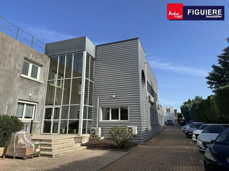 Office in Aix-en-Provence for lease - Building Photo - Image 2 of 10