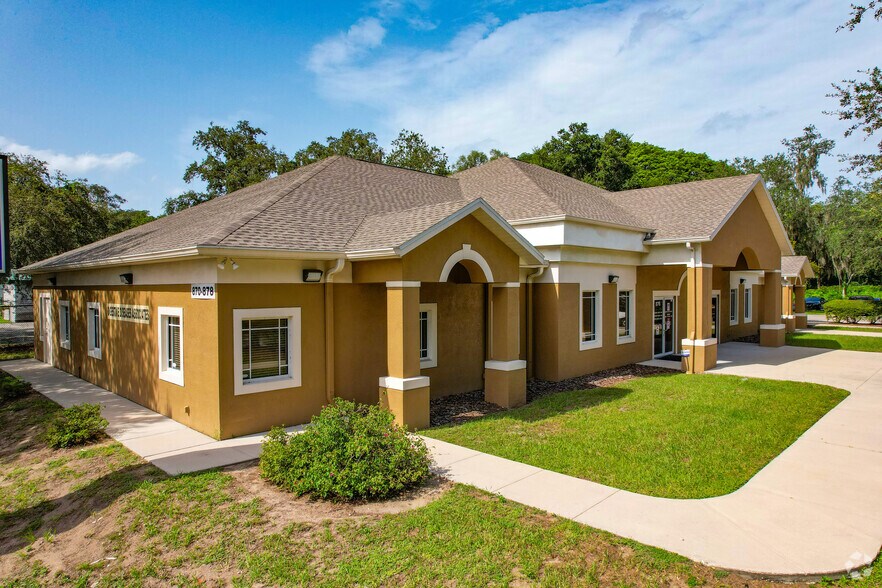 874 S Parsons Ave, Brandon, FL 33511