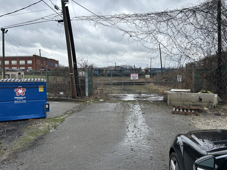 5th Avenue and 25th street, Huntington, WV for sale - Building Photo - Image 2 of 5