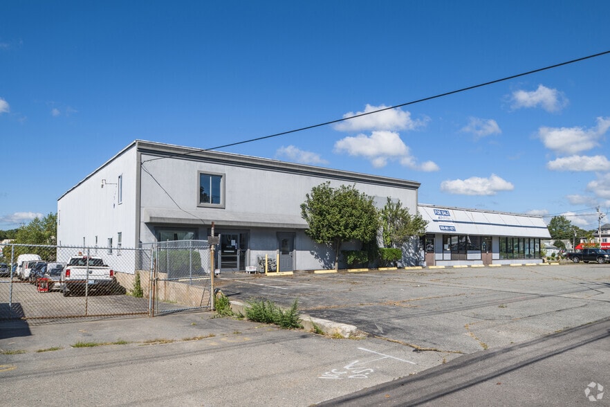 525-527 Church St, New Bedford, MA for sale - Building Photo - Image 3 of 4