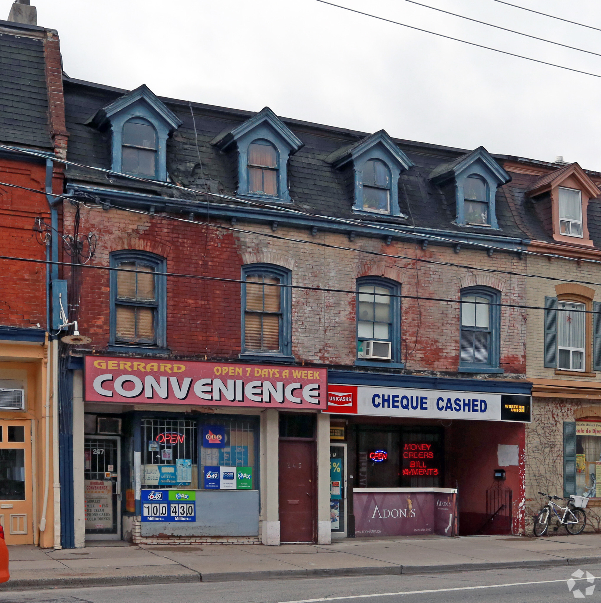 245-247 Gerrard St E, Toronto, ON for lease Primary Photo- Image 1 of 4