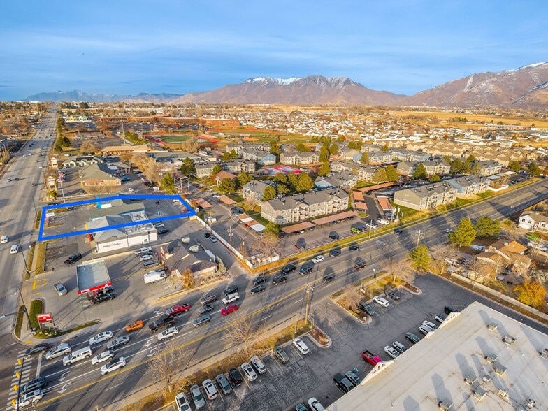 2068 N Hill Field Rd, Layton, UT for lease - Building Photo - Image 3 of 22
