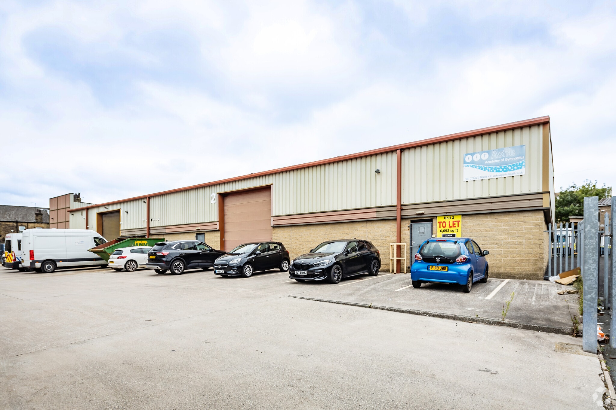 Cemetery Rd, Bradford for sale Primary Photo- Image 1 of 1