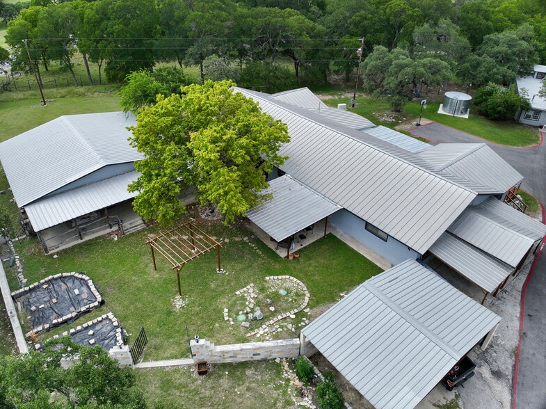 319 Los Indios Ranch Rd, Boerne, TX for sale - Aerial - Image 1 of 87