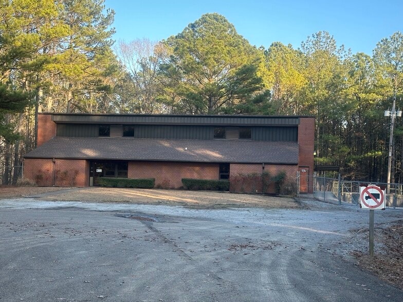 115 Eastman Ave, Gadsden, AL for lease - Primary Photo - Image 1 of 6