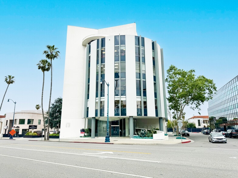 8730 Wilshire Blvd, Beverly Hills, CA for lease - Building Photo - Image 1 of 7