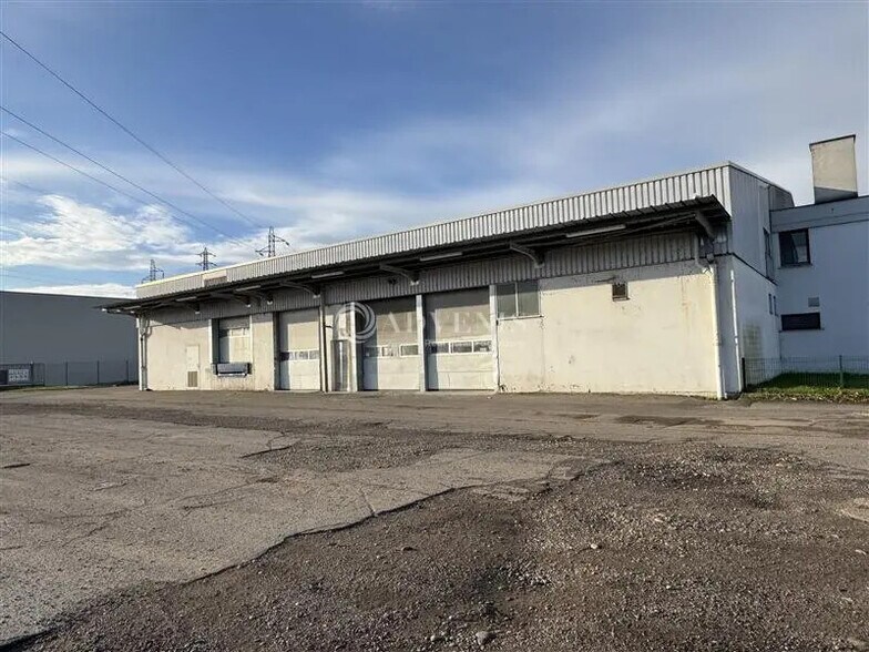 Flex in Geispolsheim for lease - Building Photo - Image 2 of 5