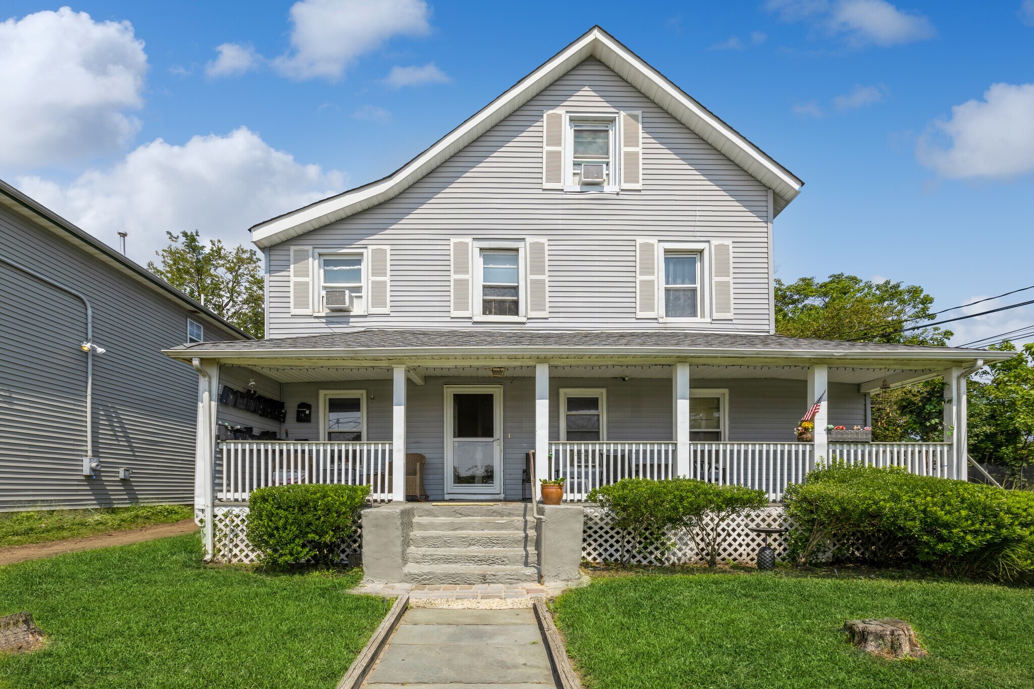 142 Division St, Neptune, NJ for sale Primary Photo- Image 1 of 1