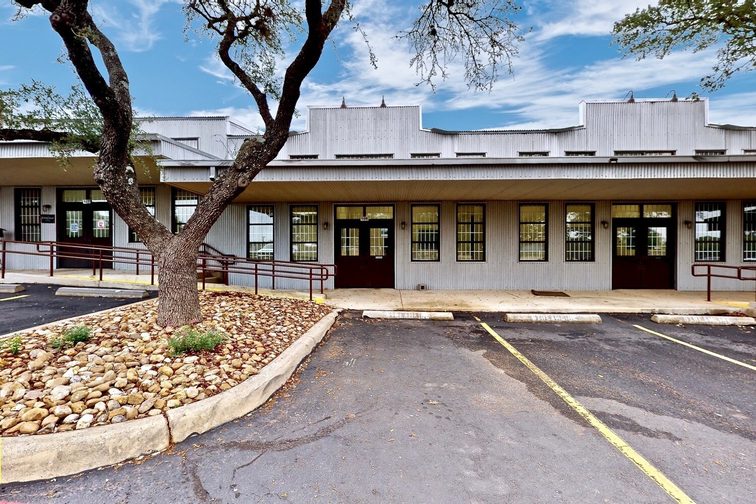 21232 Gathering Oak, San Antonio, TX for sale Building Photo- Image 1 of 1