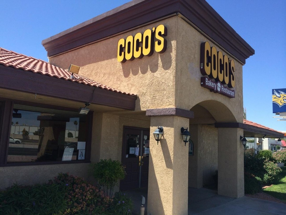 10243 Grand Ave, Sun City, AZ 85351