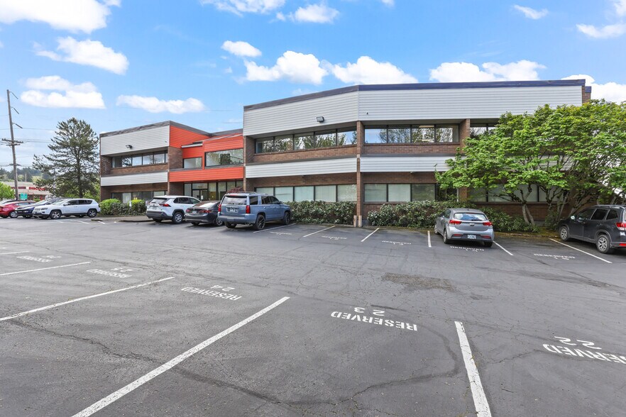 11501 SW Pacific Hwy, Tigard, OR for lease - Building Photo - Image 2 of 14