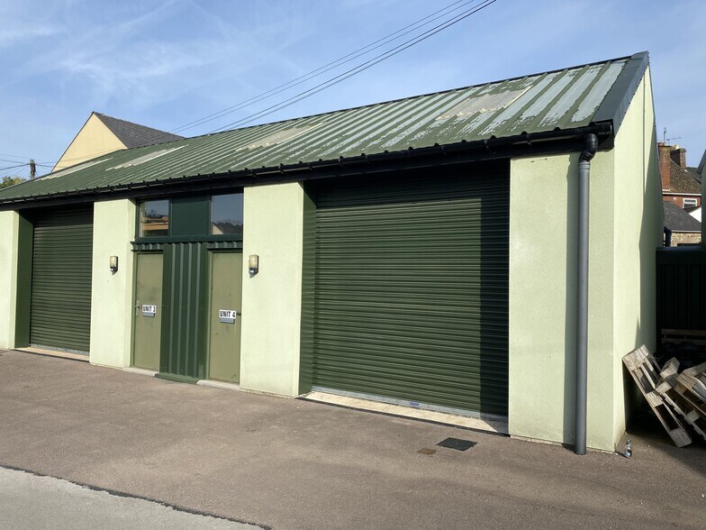 The Cross, Drybrook for lease - Primary Photo - Image 1 of 3