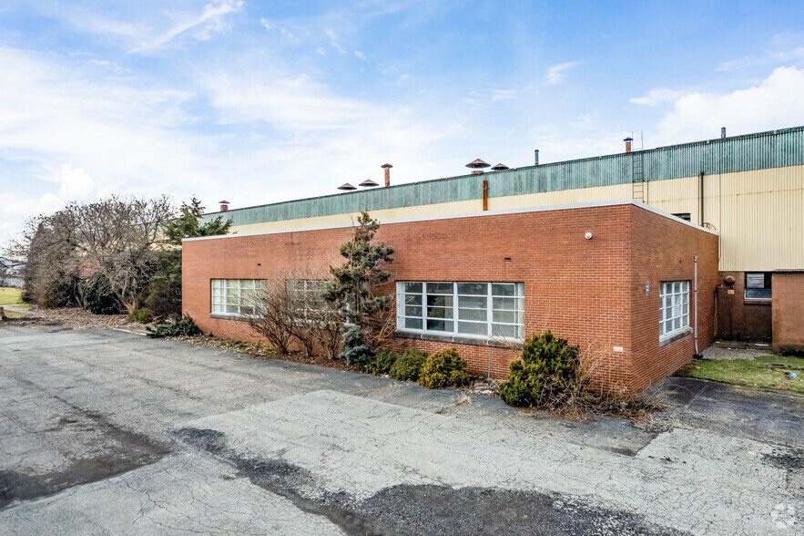 1000 Ohio Ave, Glassport, PA 15045