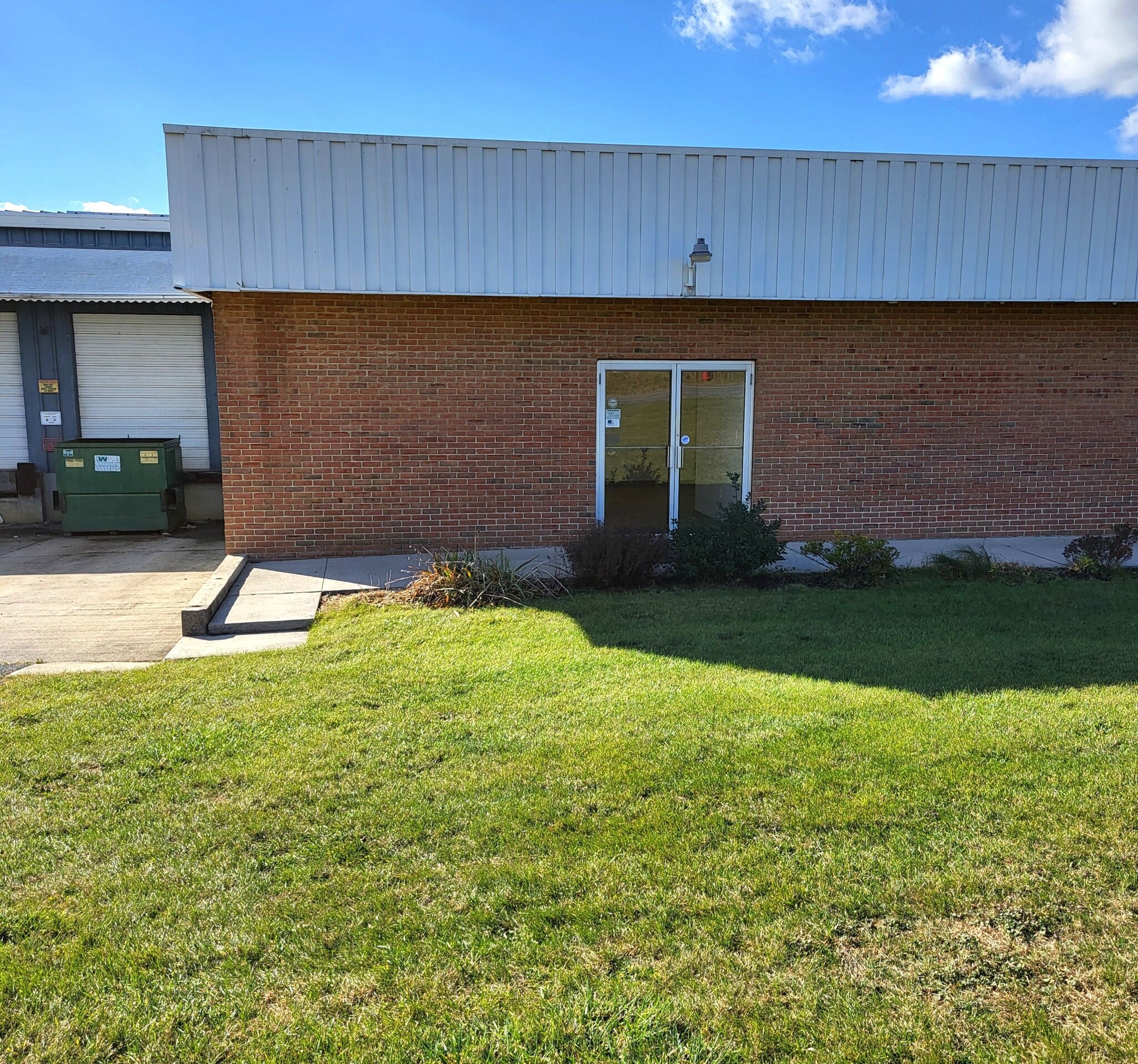 531 Corning Way, Martinsburg, WV for lease Building Photo- Image 1 of 10