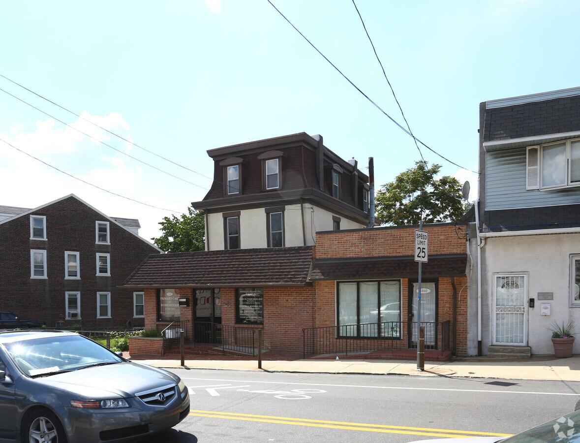 54585460 Ridge Ave, Philadelphia, PA 19128