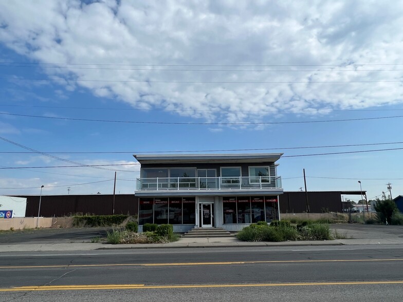 4023 E Sprague Ave, Spokane, WA for sale - Building Photo - Image 1 of 3