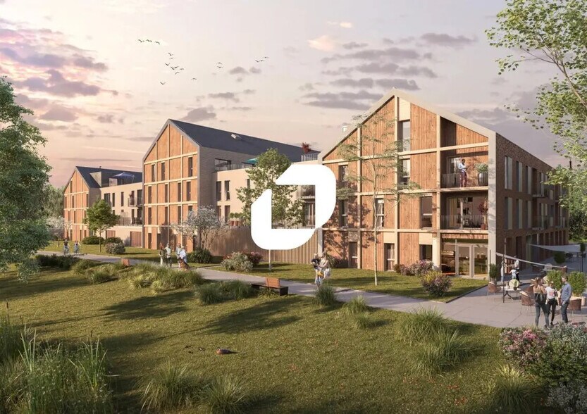 Retail in Croix for sale - Building Photo - Image 2 of 6