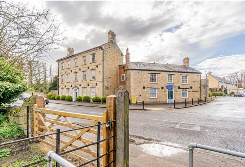 Bridge St, Olney for sale - Building Photo - Image 1 of 1