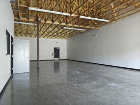 Santa Paula Flex Park - Warehouse