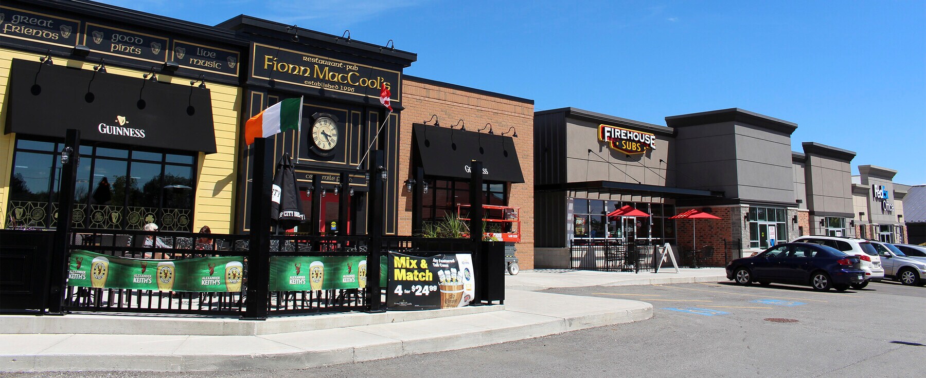 875 Wellington Rd, London, ON N6E 3N5 Wellington Harlech Centre