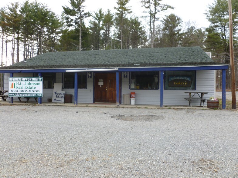 22 Glebe Rd, Spofford, NH for sale - Building Photo - Image 1 of 1