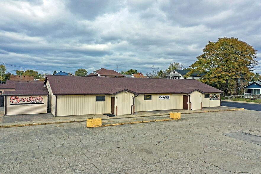 1718 I Ave, New Castle, IN 47362