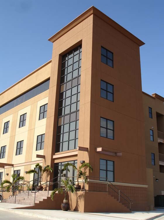 7220 Bob Bullock Loop, Laredo, TX for sale Primary Photo- Image 1 of 1