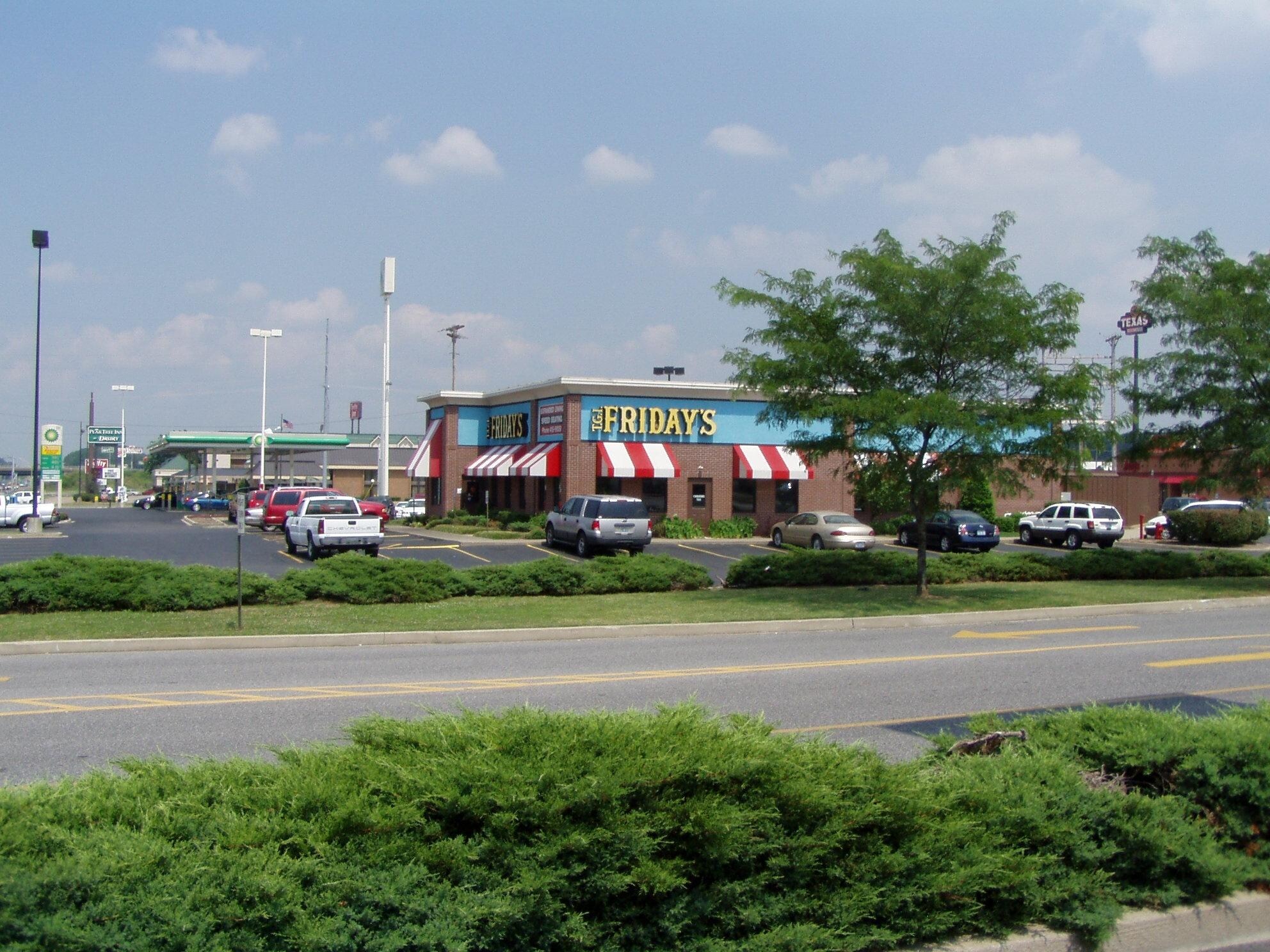 2929 James Sander Blvd, Paducah, KY 42001 Paducah Specialty Center