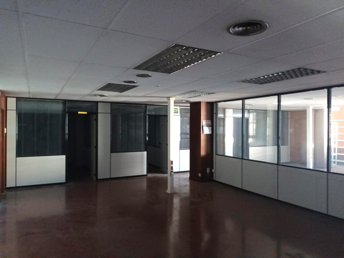 Carrer de Pau Claris, 95, Barcelona, BAR 08009 -  -  - Interior Photo - Image 1 of 8