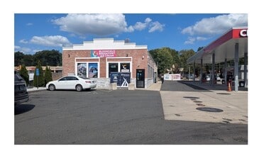 36 Tunxis Ave, Bloomfield, CT for lease Building Photo- Image 1 of 1