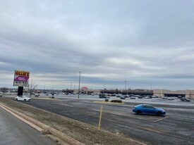 Northpointe Plaza Shopping Center - Warehouse