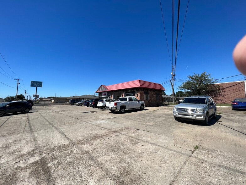 2512 US-82, Greenville, MS for sale - Primary Photo - Image 1 of 5