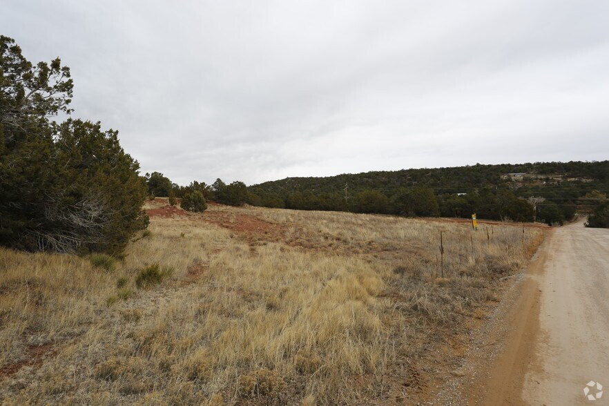 12303 N Hwy 14, Cedar Crest, NM 87008