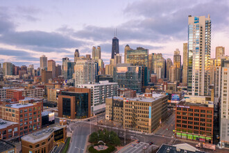 320 W Ohio St, Chicago, IL - aerial  map view - Image1