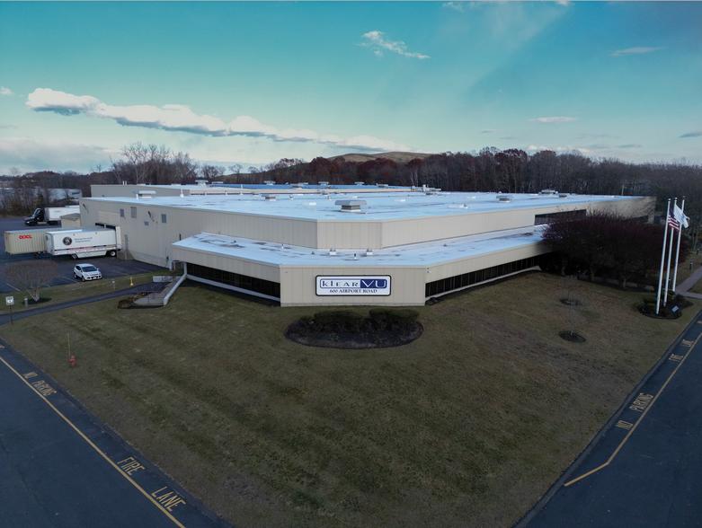 600 Airport Rd, Fall River, MA for lease - Building Photo - Image 1 of 22