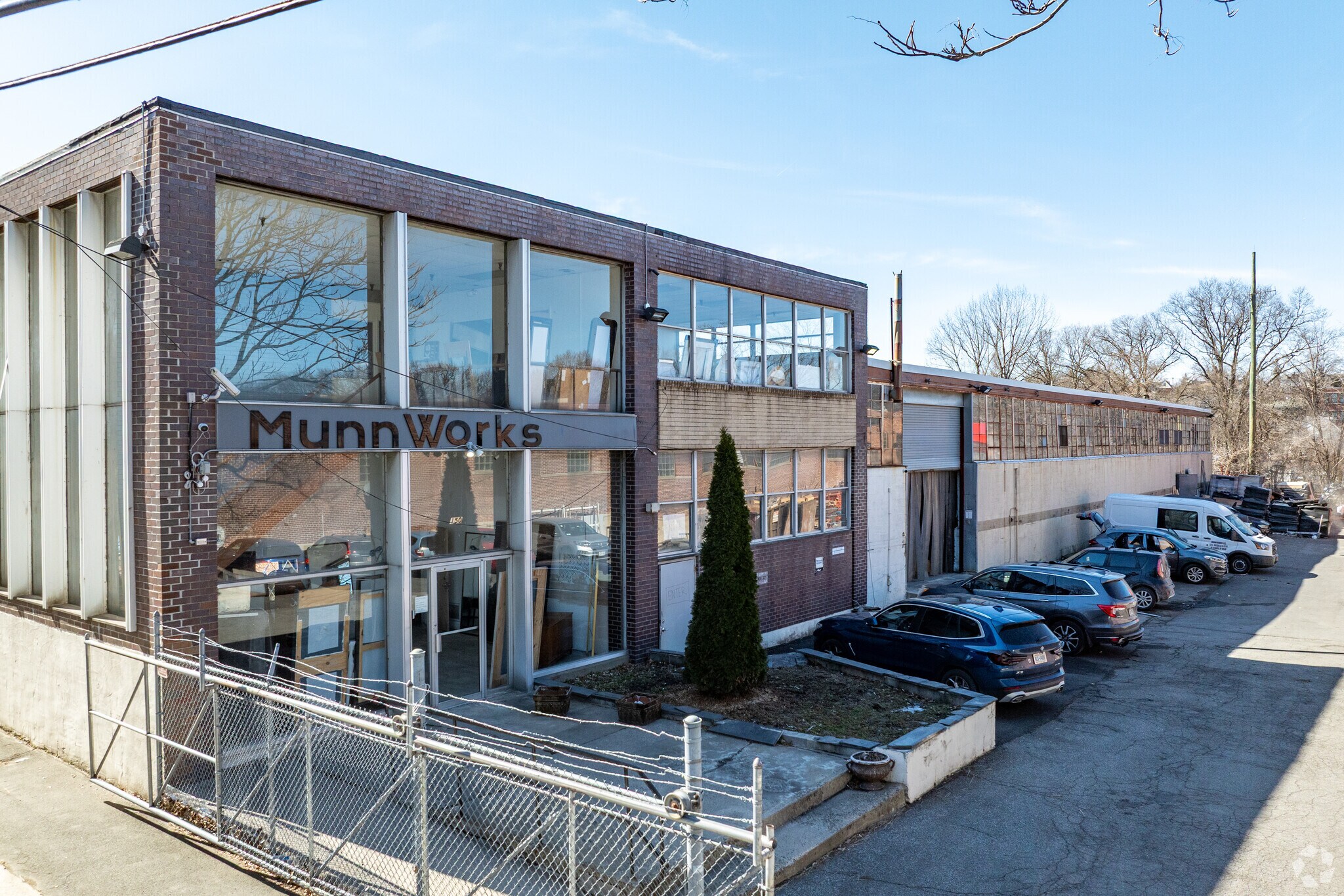 150 N Macquesten Pky, Mount Vernon, NY for lease Building Photo- Image 1 of 12