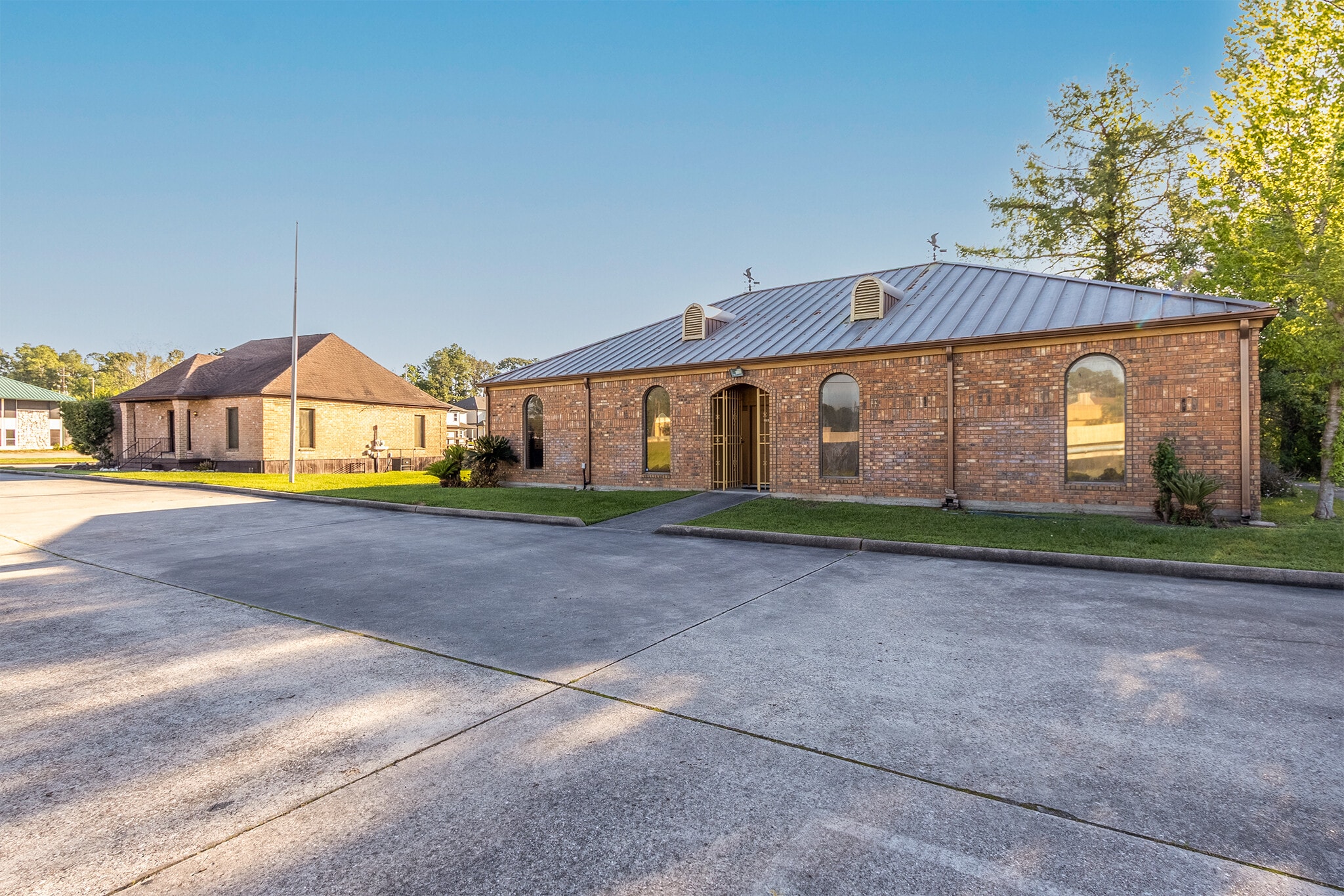 22516 Aldine Westfield Rd, Spring, TX for sale Primary Photo- Image 1 of 37