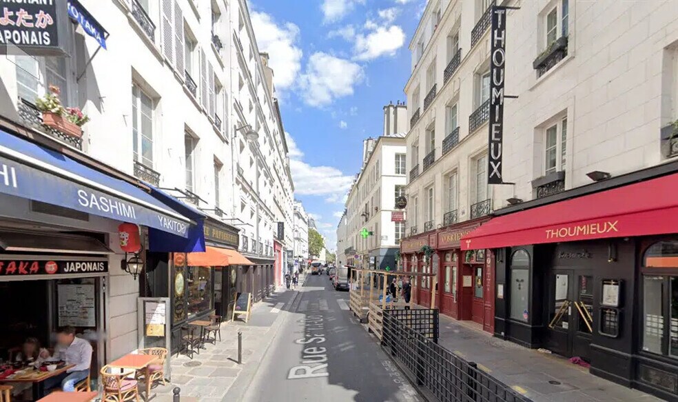 Retail in Paris for lease - Building Photo - Image 2 of 6