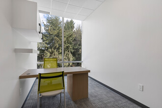 2060 Mccallum Rd, Abbotsford, BC for lease Interior Photo- Image 2 of 7