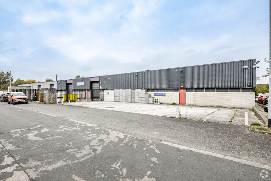 Brindley Rd, Runcorn for lease - Primary Photo - Image 1 of 6