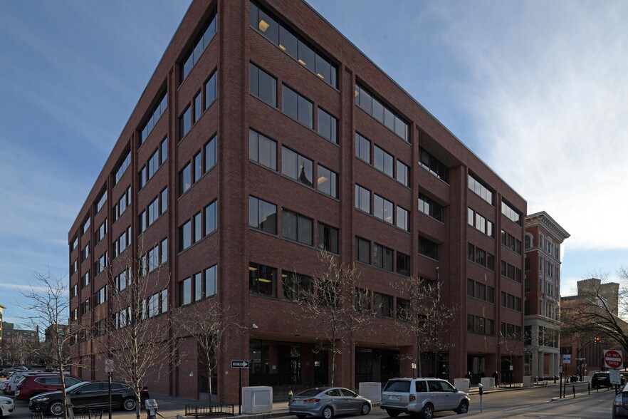 10 Dorrance St, Providence, RI 02903 The Westminster Square Building