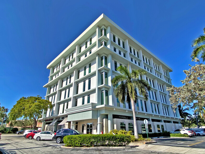 2601 E Oakland Park Blvd, Fort Lauderdale, FL for lease - Building Photo - Image 1 of 15