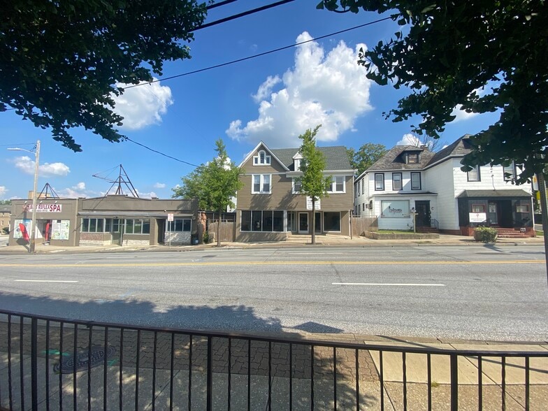 6905 Belair Rd, Baltimore, MD for lease - Building Photo - Image 2 of 9